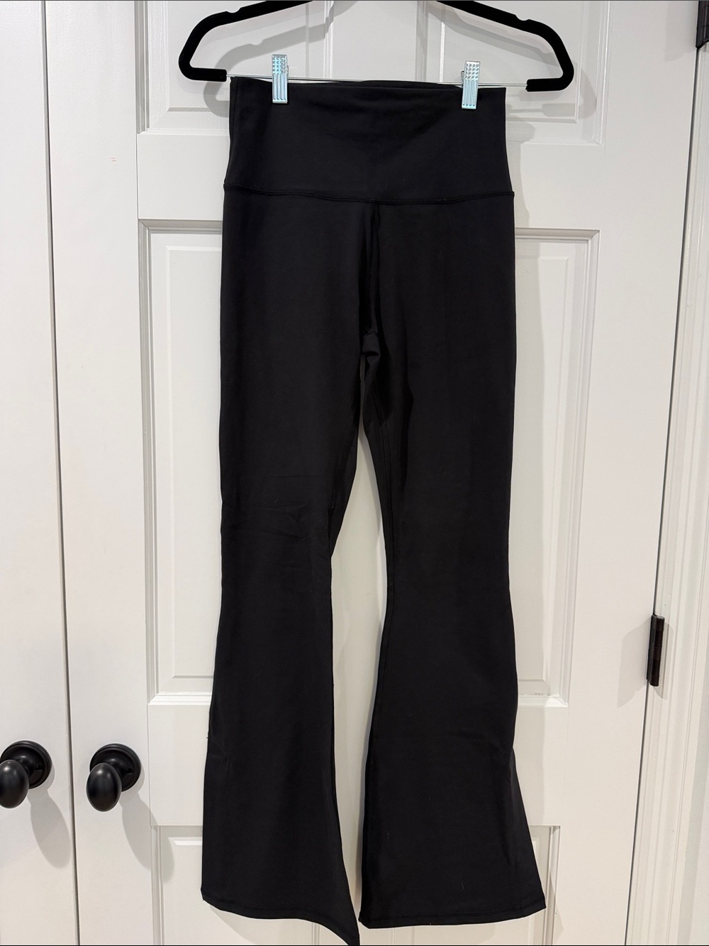 Offline The Hugger flare leggings size M